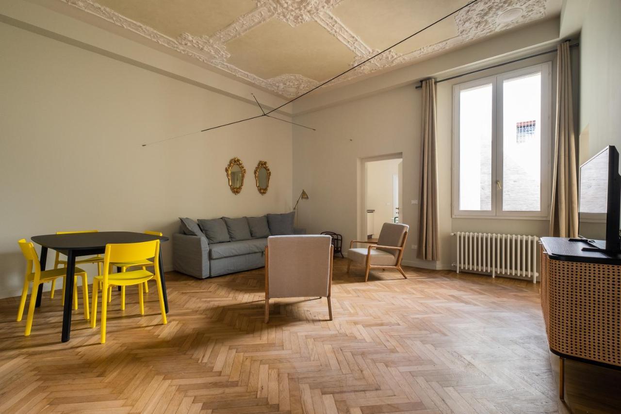 Appartamento D'Azeglio Nel Salotto Di Bolonia Exterior foto
